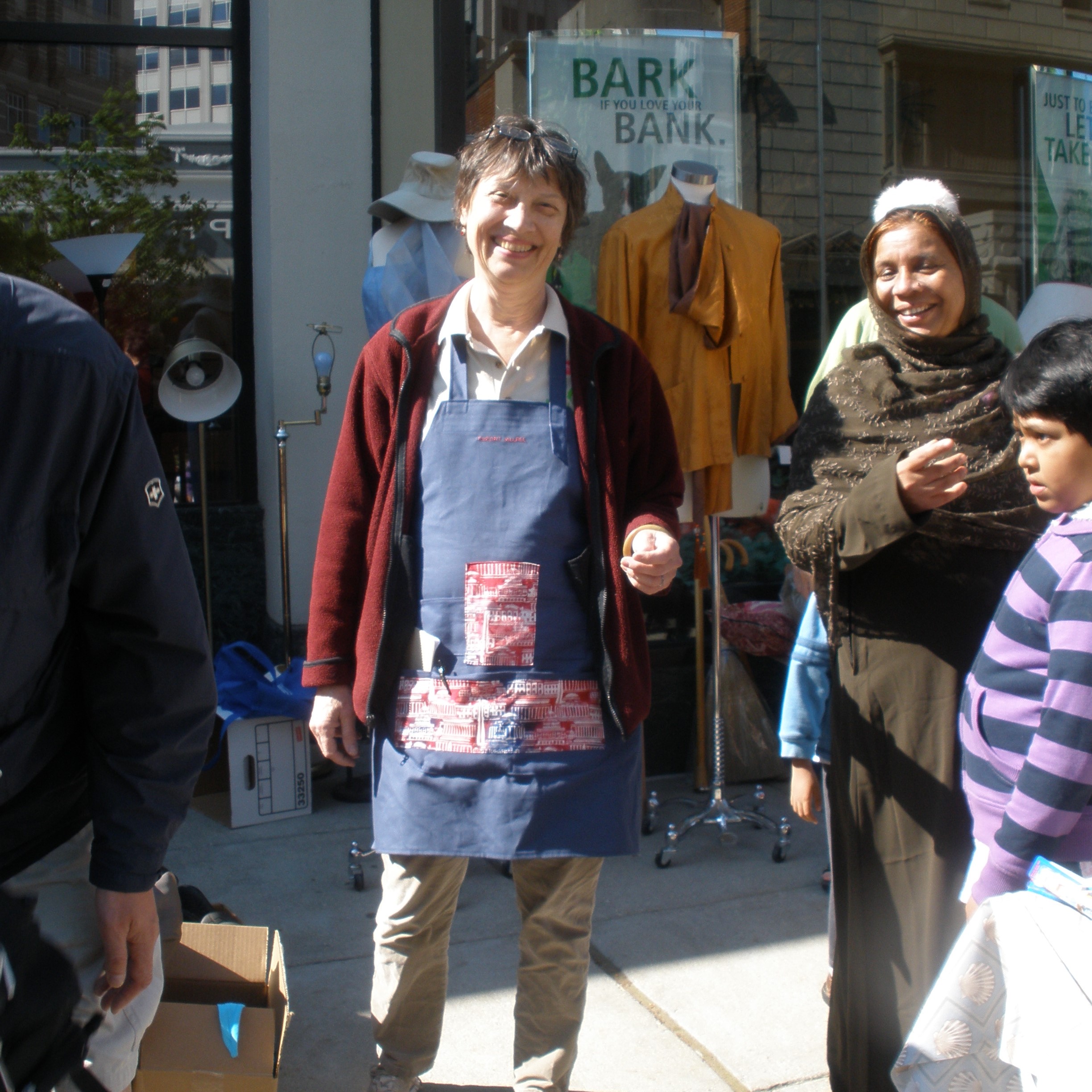 Downsizing help to organize and donate items.